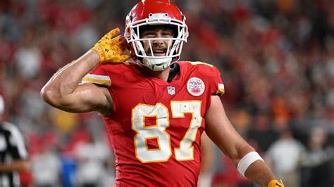 Travis Kelce House: Photos of His Kansas City Digs + More!