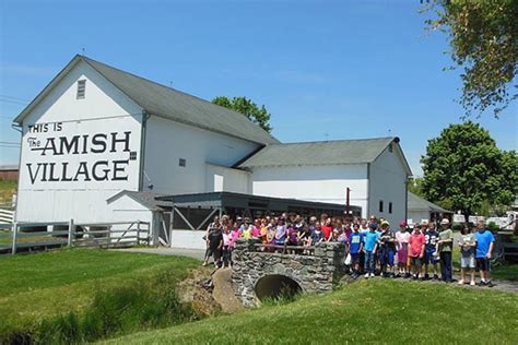 Amish Village: Tour an Amish House, Village, & Farmlands | LancasterPA.com