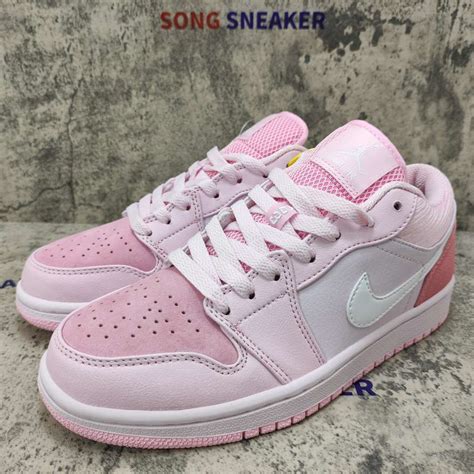 Air Jordan 1 Low Digital Pink - SongSneaker