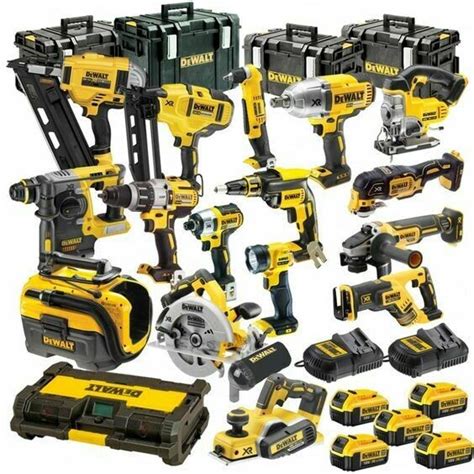 20-VOLT MAX LITHIUM ION CORDLESS COMBO KIT (24-TOOL) in 2021 | Dewalt power tools, Mechanics ...