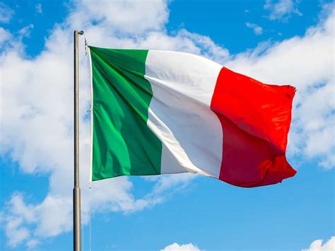 The Flag of Italy: History, Meaning, and Symbolism - A-Z Animals