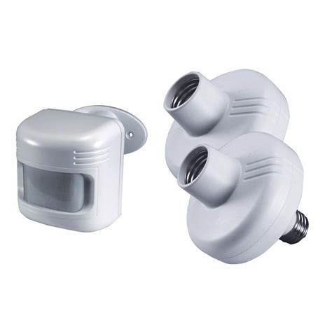 Defiant Motion-Activated Lamp Sockets Control-SL-6026-WH - The Home Depot