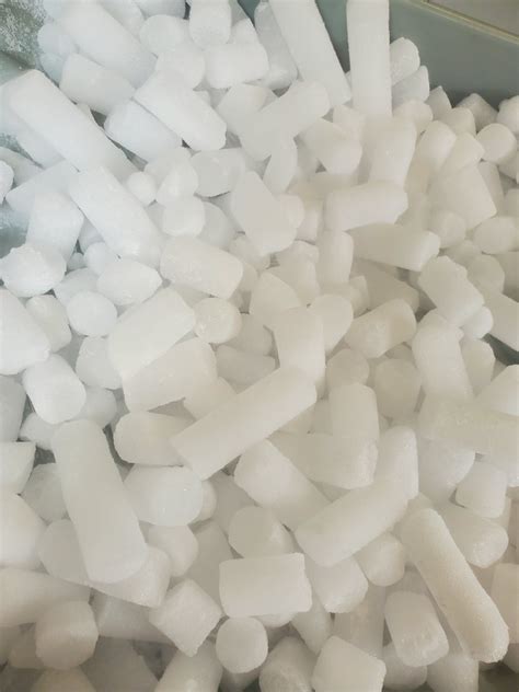 dry ice pellets (Large) | Chilly Willy & Cool Carl's Premium Ice Service