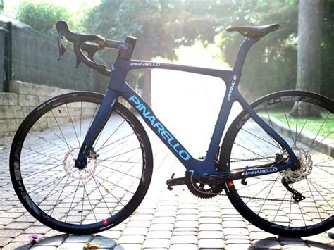 וידאו: Pinarello Prince - הנסיך האיטלקי שהצליח לבלבל אותי - BIKEPANEL