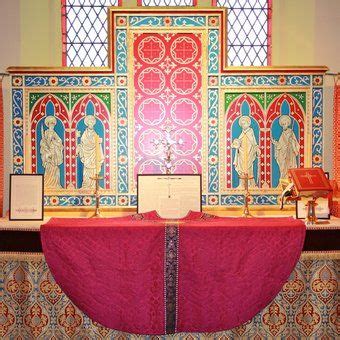 The history development and symbolism of the antependium altar frontal or pallium altaris – Artofit