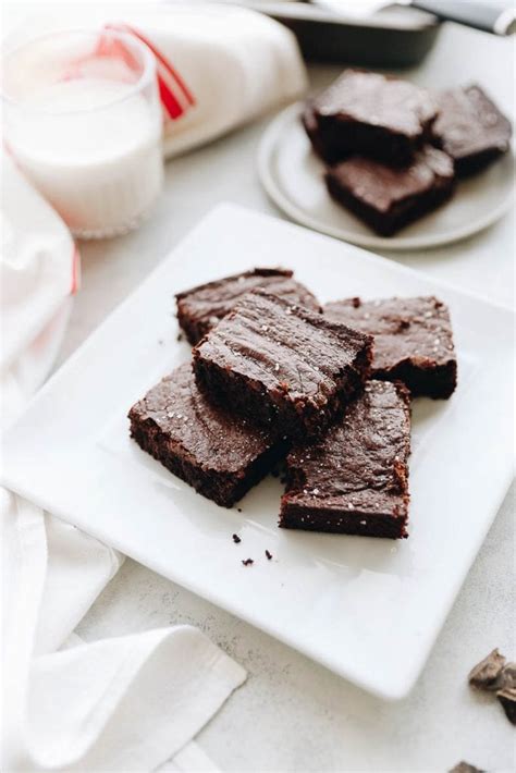 The Ultimate Grain-Free Brownies - The Healthy Maven