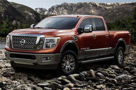 2016 Nissan Titan XD Gas V-8 Review