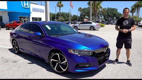 Is the 2019 Honda Accord Sport 2.0T a better PERFORMER than the Camry ...