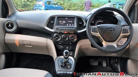 2019 Hyundai Santro gathers 45,000 bookings