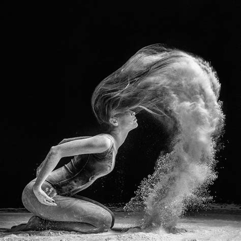 Dance Photographers Who Expertly Capture the Movement of Dancers