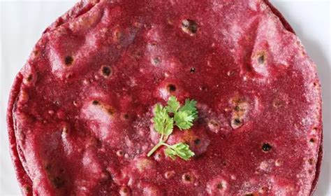 Beetroot Paratha Recipe: बीपी कम करने के लिए बनाएं चुकंदर का परांठा