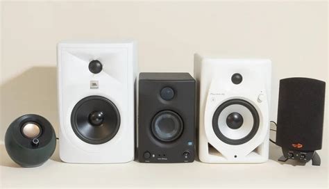 Monitor Mounted Speakers: *Pros and Cons* How to Choose? - Cherry Picks