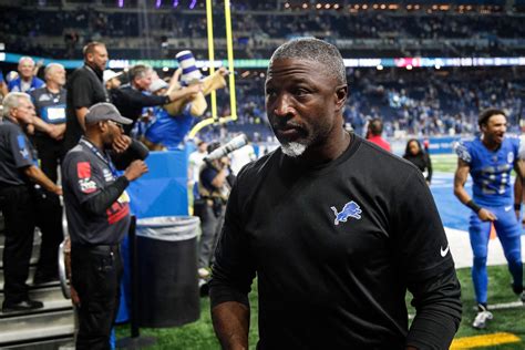 Who Is Aaron Glenn? Why Lions DC Has Emerged as a Top Head Coach Candidate