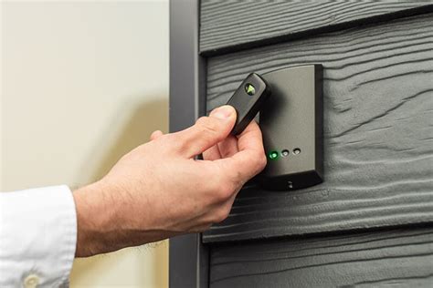 Keyless Door Entry Systems | Key Card Access | Safeguard Systems