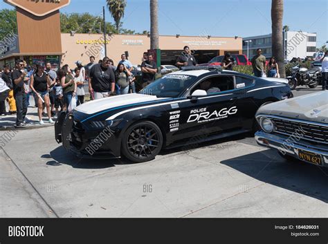 Ford Mustang Police Image & Photo (Free Trial) | Bigstock