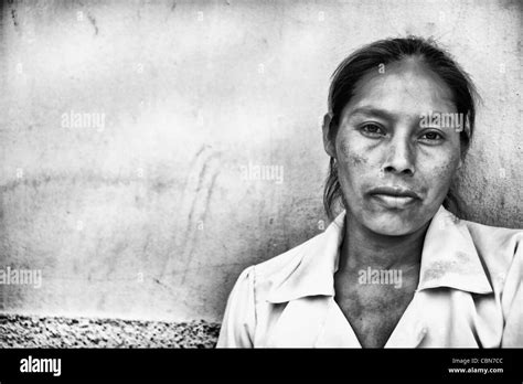 Woman honduras Black and White Stock Photos & Images - Alamy