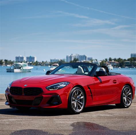 2024 BMW Z4 Gets Six-Speed Manual Option