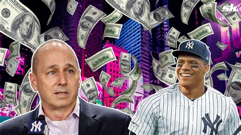 We asked AI to predict if Juan Soto will extend his Yankees stay beyond 2024 (& its prophecy ...