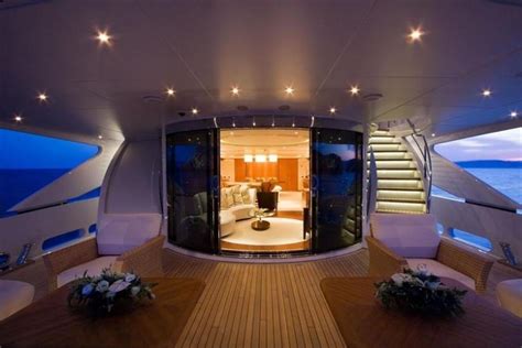 Motor yacht Lady Lara - Heesen - Yacht Harbour