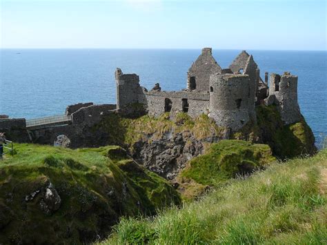 Dunluce Castle (Portrush) - Visitor Information & Reviews