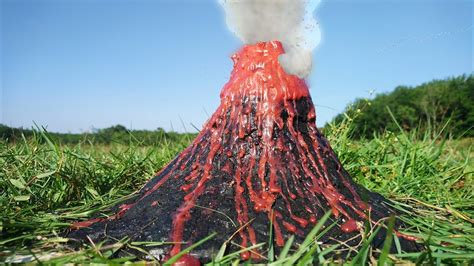 Make Simulation Model of VOLCANO ERUPTION - YouTube