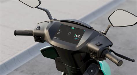 Ather 450X to get TPMS & Smart Helmet accessories in 2021