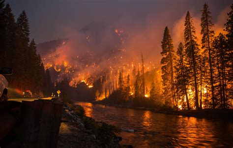 Interesting Photo of the Day: Battling Wildfires in Washington