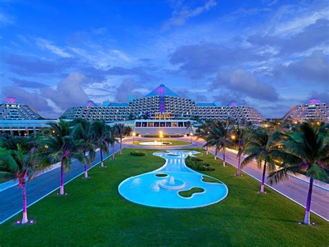 Best Luxury Hotels In Cancun 2022 - The Luxury Editor