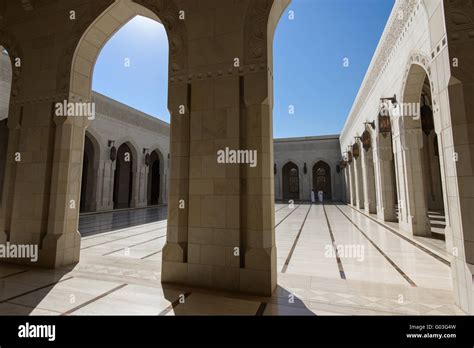 Interior of Sultan Qaboos Grand Mosque, Muscat, Oman Stock Photo - Alamy