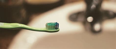 fluoride-free-toothpaste-brands | Ecoamigable.com