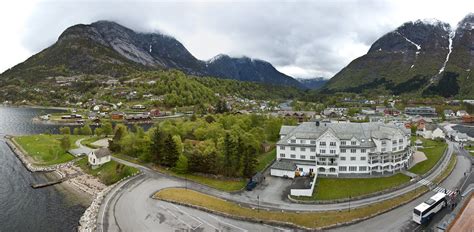 Peter's Cruises: Eidfjord, Norway