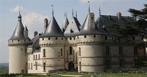 Loire Valley Castles You Shouldn't Skip - Join Us in France Travel Podcast