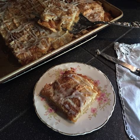 The Cooks in the Kitchen: Apple Pie Squares