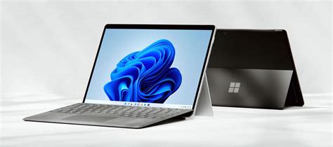 Microsoft Surface Pro 8 (13" 120Hz screen, Thunderbolt 4 and modern specs) - News ITN