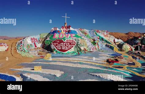 Mountain mural Stock Videos & Footage - HD and 4K Video Clips - Alamy