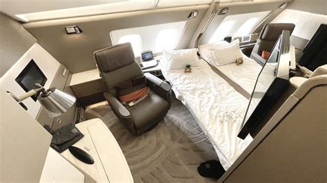 Use your travel rewards to book the best first-class seats | CNN ...