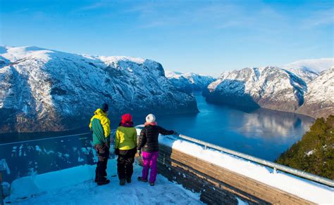 13 gorgeous images of Norway’s fjord region in winter