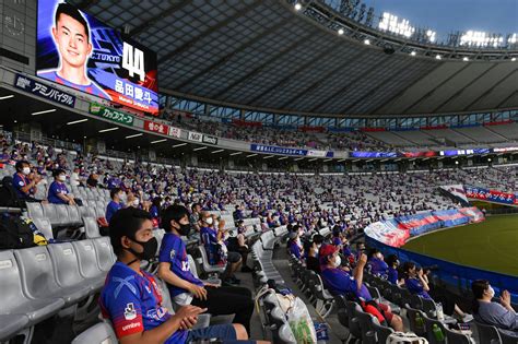 Sitting in Silence With 5,000 Fans: The New Sound of Japanese Sports ...