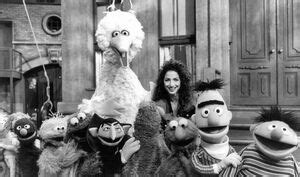 Gloria Estefan | Muppet Wiki | Fandom