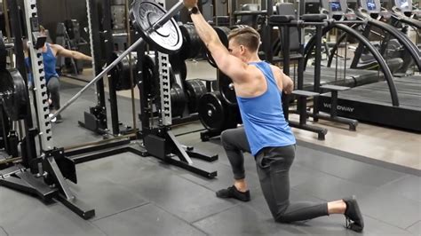 How to Do the Landmine Press — Benefits, Variations, Common Mistakes, and More | BarBend