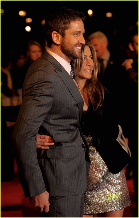 Jennifer Aniston & Gerard Butler: UK Bounty Hunter Premiere!: Photo 2434044 | Gerard Butler ...