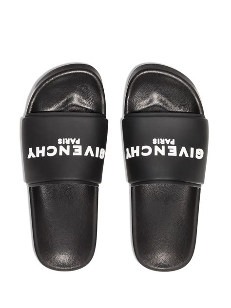 Total 35+ imagen gray givenchy slides - Abzlocal.mx