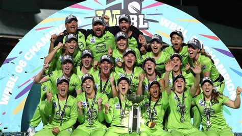 Women's Big Bash League 2020 | Sydney Thunder beat Melbourne Stars ...