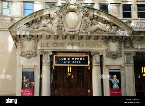 Chicago civic opera house hi-res stock photography and images - Alamy