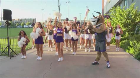 Students set for Move-in Day at Grand Canyon University | 12news.com