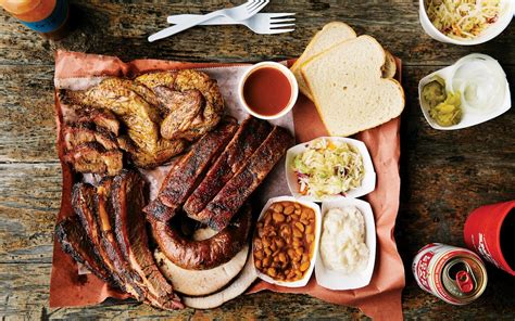 Snow's BBQ – Texas Monthly