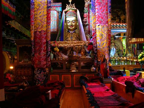 Jokhang Historical Facts and Pictures | The History Hub