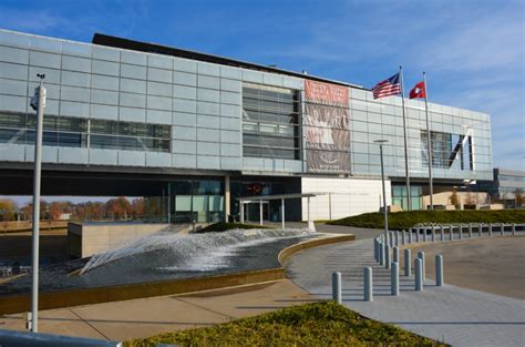 William J. Clinton Presidential Library & Museum » Presidential Leadership