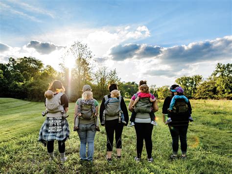 "Hike it Baby" Leads Group Hikes for Denver-Area Moms