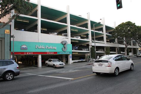 AMC theatre to bring traffic to Downtown - Santa Monica Daily Press